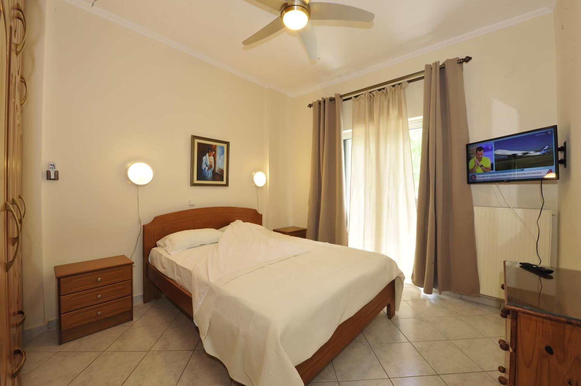 Peloponeese Corinthos Seaside Villa For Short Rent Экстерьер фото